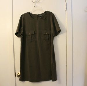 Simple green dress